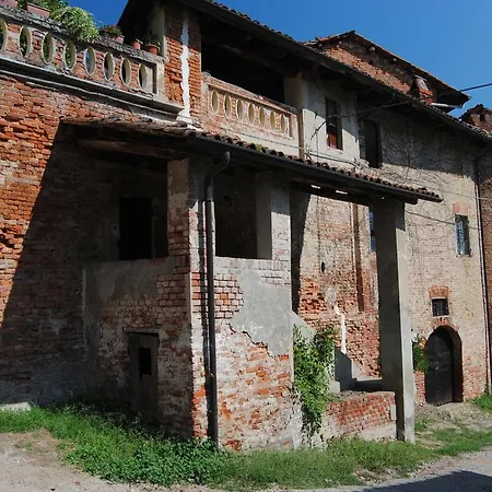 Casa Nel Rocchetta Tanaro