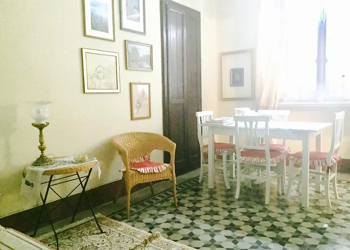 Casa Nel Rocchetta Tanaro